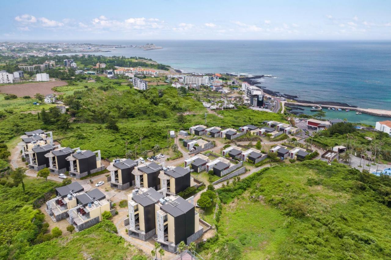 Stanford Hotel & Resort เมืองเชจู ภายนอก รูปภาพ