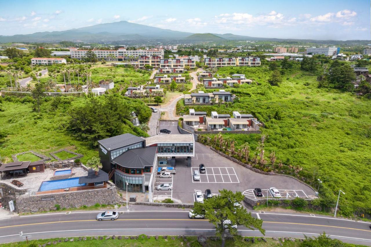 Stanford Hotel & Resort เมืองเชจู ภายนอก รูปภาพ