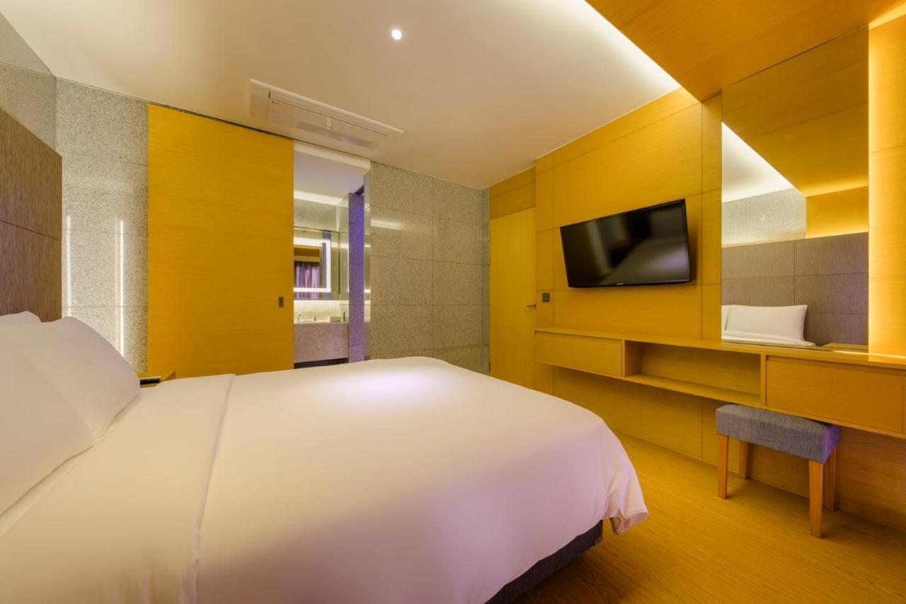 Stanford Hotel & Resort เมืองเชจู ภายนอก รูปภาพ