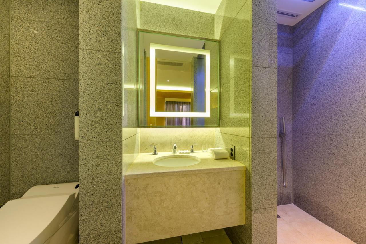Stanford Hotel & Resort เมืองเชจู ภายนอก รูปภาพ
